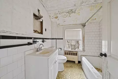Bath - 24 Butler Rd, Hingham, MA 02043 photo 1 of 1