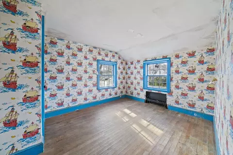 Bedroom - 24 Butler Rd, Hingham, MA 02043 photo 5 of 6