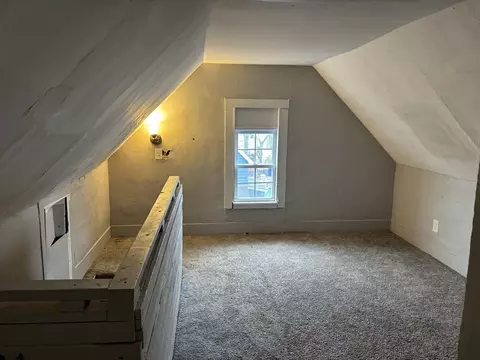 27 Chester St, Springfield, MA 01105 photo 15