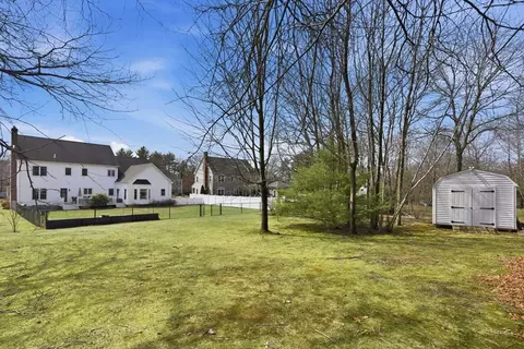 35 Paddock Dr, Plainville, MA 02762 photo 5