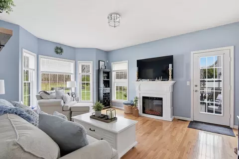 35 Paddock Dr, Plainville, MA 02762 photo 34