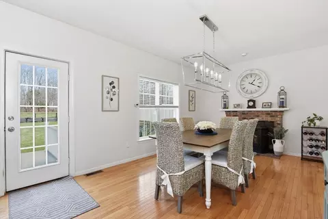 35 Paddock Dr, Plainville, MA 02762 photo 16