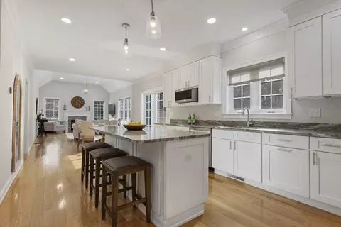 34 Beech St, Millis, MA 02054 photo 9