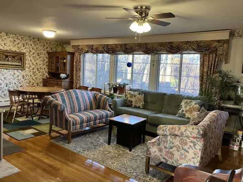 21 Trinity Ave, Worcester, MA 01605 photo 16