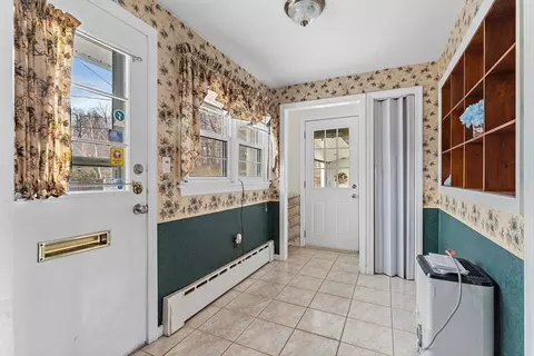 21 Trinity Ave, Worcester, MA 01605 photo 21