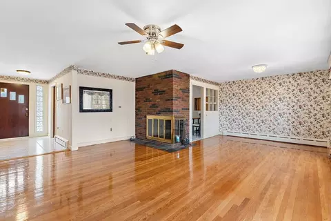 21 Trinity Ave, Worcester, MA 01605 photo 20