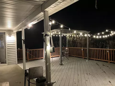 21 Trinity Ave, Worcester, MA 01605 photo 9