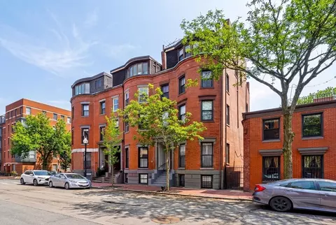 520 Shawmut Ave #4, Boston, MA 02118