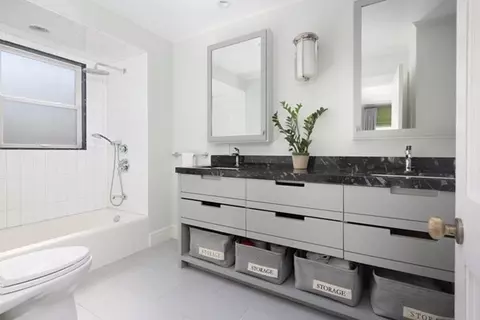 Bath - 39 Worthington Rd, Brookline, MA 02446 photo 5 of 5