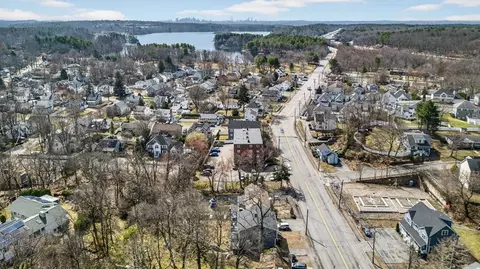 View/Area - 588 Main St #3D, Stoneham, MA 02180 photo 1 of 4