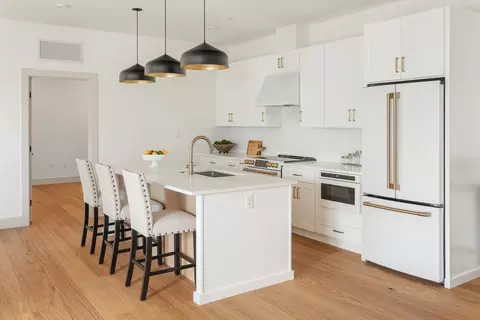 1025 Massachusetts Ave #503, Arlington, MA 02476