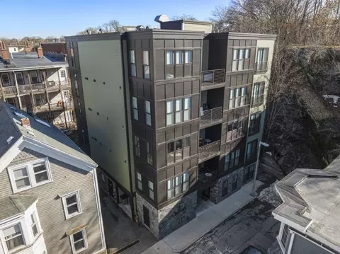 3 S Whitney #4, Boston, MA 02120
