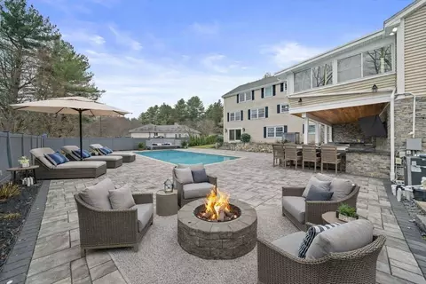 Exterior - 49 Algonquin Rd, Canton, MA 02021 photo 7 of 7