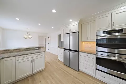 Kitchen - 49 Algonquin Rd, Canton, MA 02021 photo 3 of 6