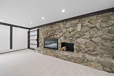 Living - 49 Algonquin Rd, Canton, MA 02021 photo 8 of 10