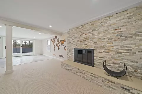 Living - 49 Algonquin Rd, Canton, MA 02021 photo 10 of 10