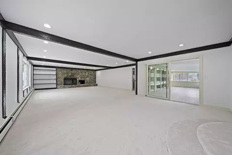 Living - 49 Algonquin Rd, Canton, MA 02021 photo 7 of 10