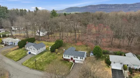 5 Westview Ter, Easthampton, MA 01027 photo 33