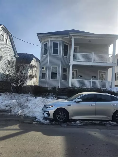 414-416 Sawyer St, New Bedford, MA 02746