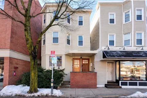 956 Cambridge St #3, Cambridge, MA 02141