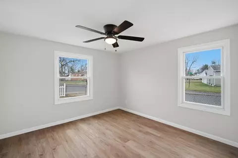 78 W Bay Path Ter, Springfield, MA 01109 photo 20