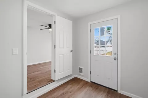 78 W Bay Path Ter, Springfield, MA 01109 photo 22