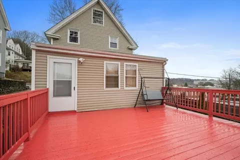 Exterior - 7 Chadwick St, Worcester, MA 01605 photo 2 of 8