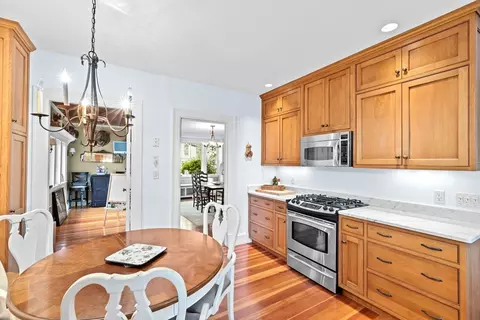 4 Glover Ave, Hull, MA 02045 photo 10