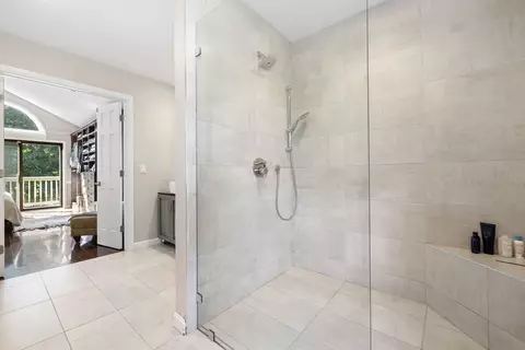 33 Thoreau, Beverly, MA 01915 photo 11