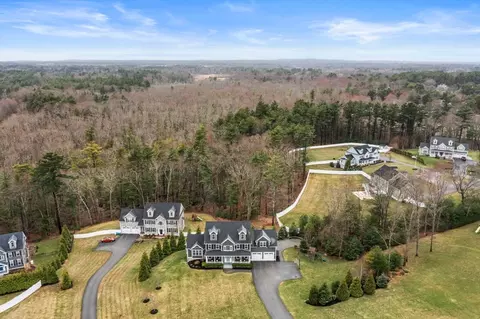 View/Area - 45 Saddleback Ln, Canton, MA 02021 photo 5 of 5