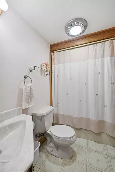 12 Ranch Ave, Easthampton, MA 01027 photo 31