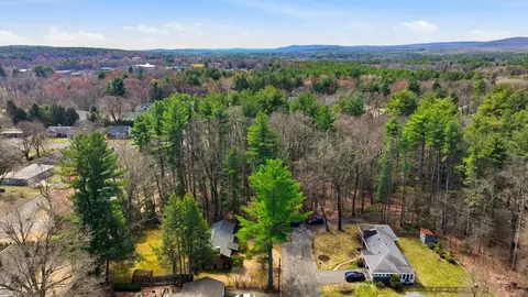 12 Ranch Ave, Easthampton, MA 01027 photo 40