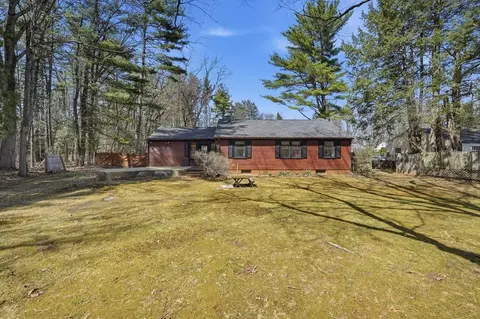 12 Ranch Ave, Easthampton, MA 01027 photo 5