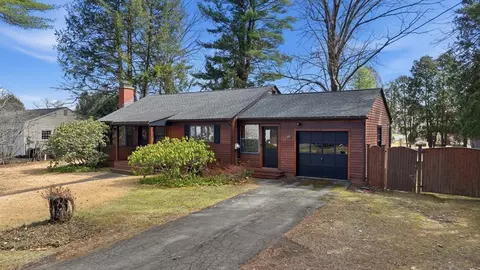 12 Ranch Ave, Easthampton, MA 01027 photo 2
