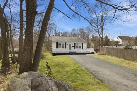 54 Waldo St, Dedham, MA 02026 photo 2
