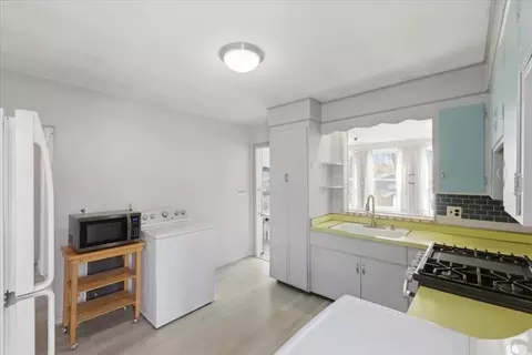 54 Waldo St, Dedham, MA 02026 photo 7