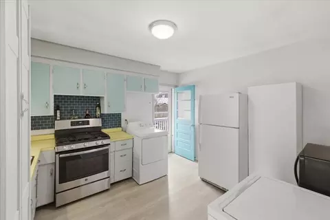 54 Waldo St, Dedham, MA 02026 photo 5