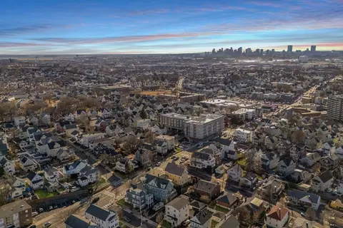 View/Area - 826 Broadway, Everett, MA 02149 photo 2 of 7
