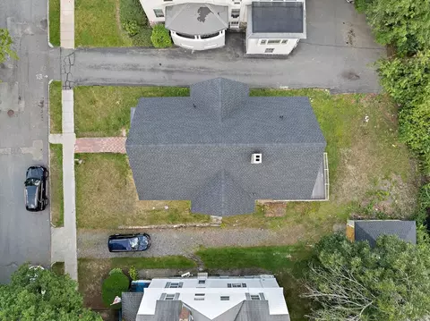 View/Area - 10 Trowbridge Rd, Worcester, MA 01609 photo 1 of 5