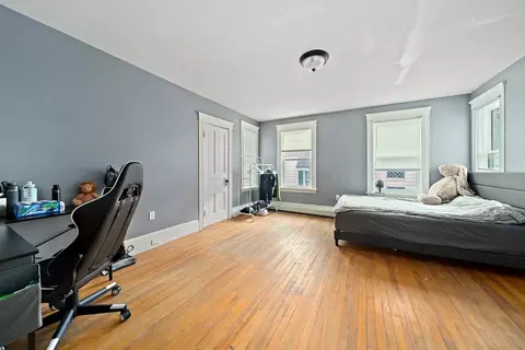 Bedroom - 10 Trowbridge Rd, Worcester, MA 01609 photo 1 of 6