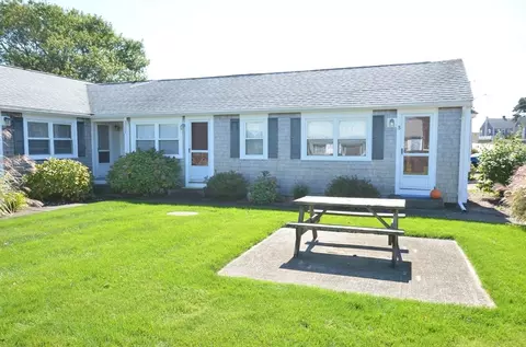 194 Captain Chase Rd #8, Dennis, MA 02639
