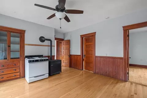 Entry Way - 41 Tatman St, Worcester, MA 01607 photo 2 of 3