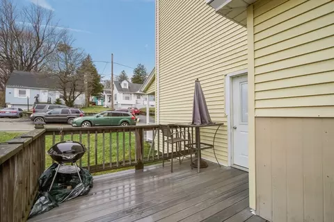 Exterior - 41 Tatman St, Worcester, MA 01607 photo 2 of 4