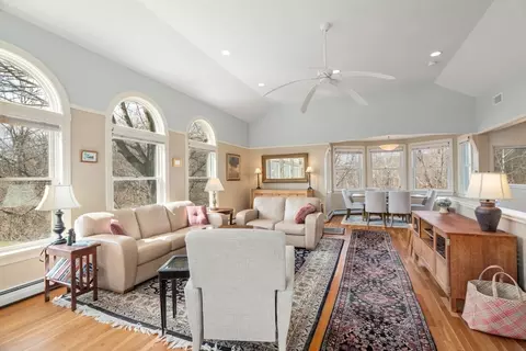 21-23 Marble Rd, Gloucester, MA 01930 photo 3