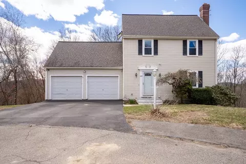 105 Onamog St, Marlborough, MA 01752