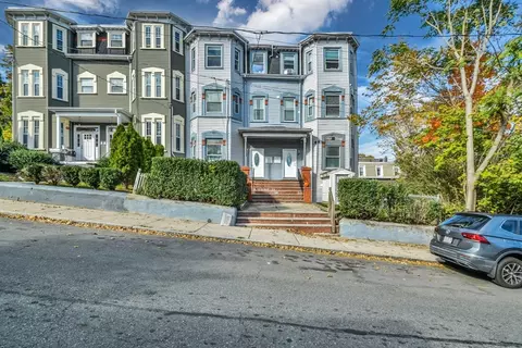 5 Everett Ave # -7, Boston, MA 02125