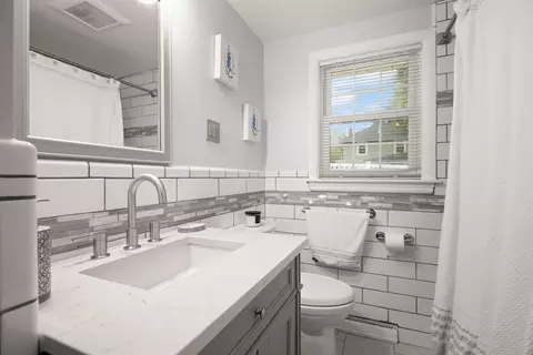 27 Edison Ave, Dedham, MA 02026 photo 9