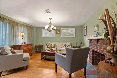 27 Edison Ave, Dedham, MA 02026 photo 4