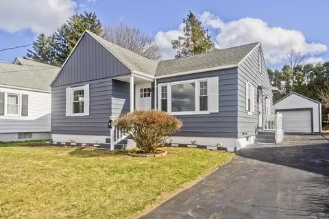 49 Bennett St, Chicopee, MA 01013