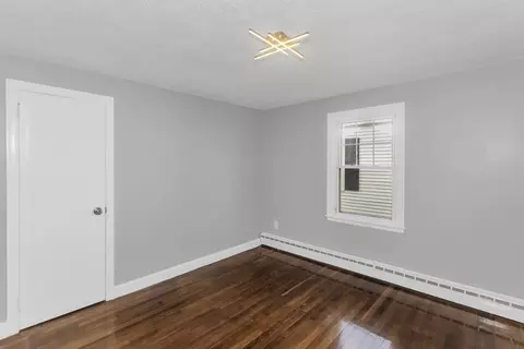 49 Bennett St, Chicopee, MA 01013 photo 22